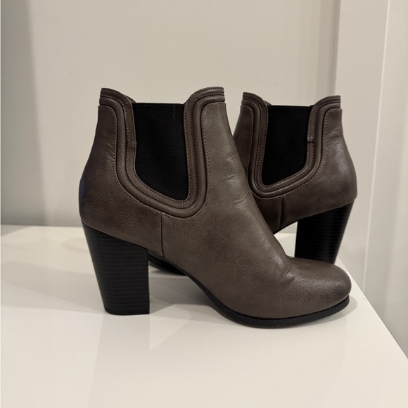 Call It Spring Ankle Boot size 9 - Picture 4 of 9